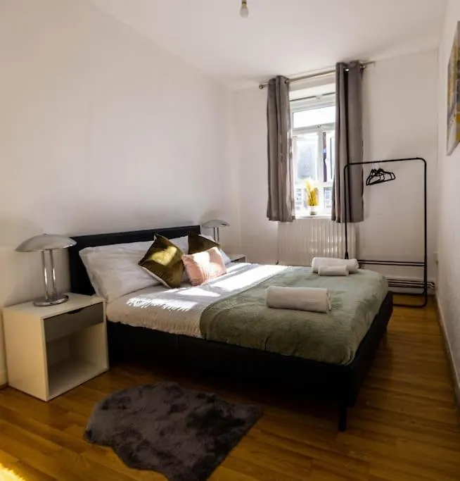 Апартаменты Pristine 3 Beds Hackney E9 Лондон Великобритания