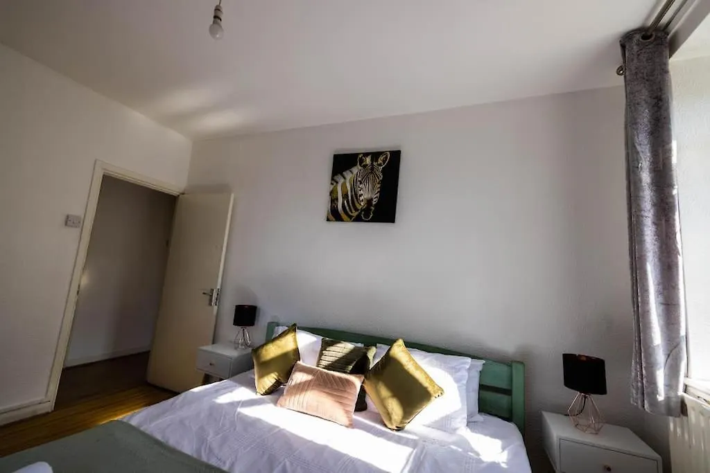 Апартаменты Pristine 3 Beds Hackney E9 Лондон Великобритания